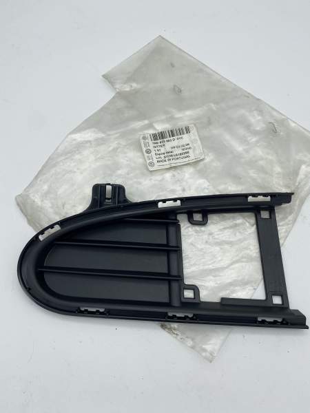 Luftführungsgitter unten links VW Sharan / Seat Alhambra 7M0853683D
